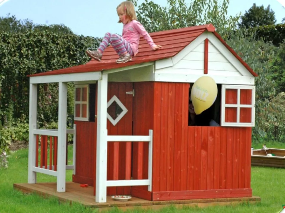 Kinderspielhaus_Ida.jpg Kinderspielhaus_Ida.jpg