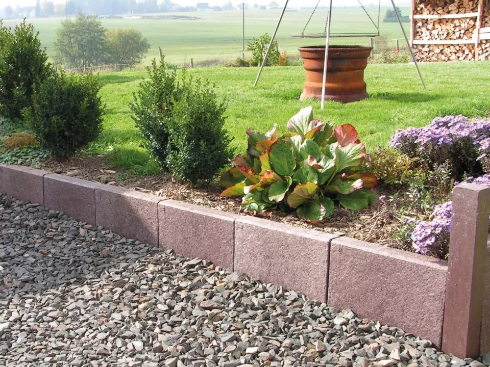 Winkelplatten_Recyclingkunststoff_verbaut.jpg Winkelplatten_Recyclingkunststoff_verbaut.jpg