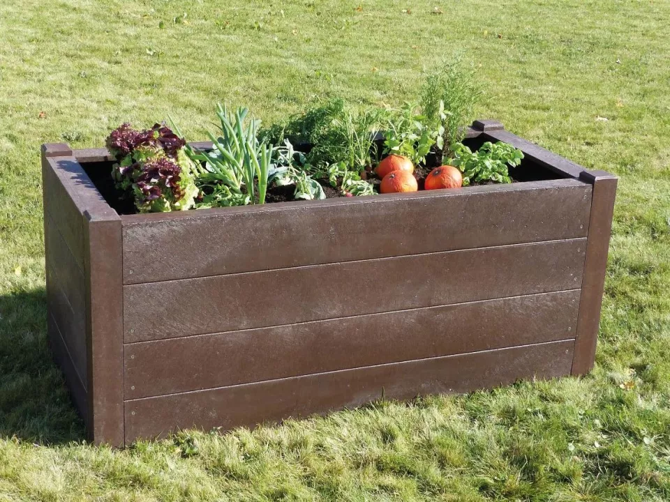 Hochbeet_Recycling3.jpg Hochbeet_Recycling3.jpg