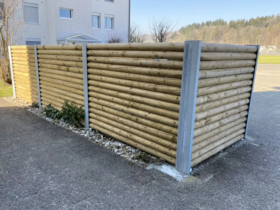 Containereinfassung_Palisaden_H-Traeger1.jpg Containereinfassung_Palisaden_H-Traeger1.jpg