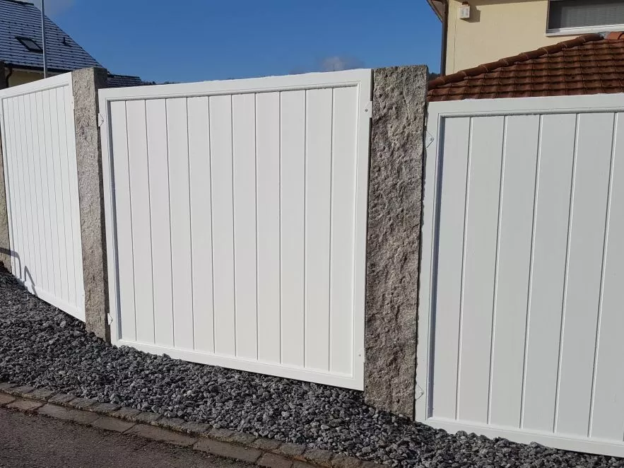 Megaline_Serie_21.jpg Megaline_Serie_21.jpg