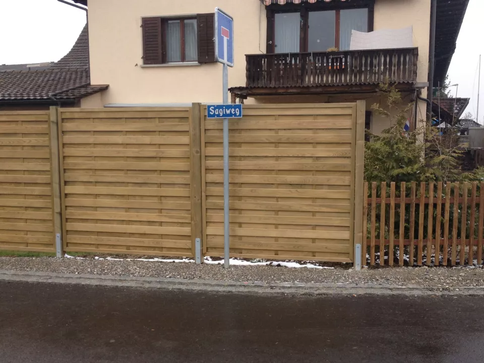 Mulitform_Sichtwaende_3.jpg Mulitform_Sichtwaende_3.jpg