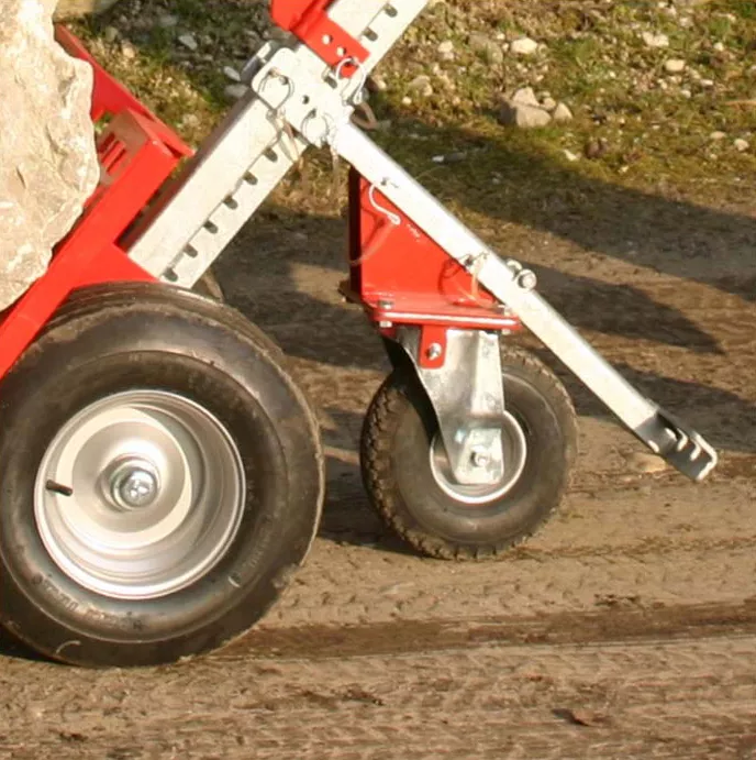 Fusstritt_ausgeklappt.jpg Fusstritt_ausgeklappt.jpg