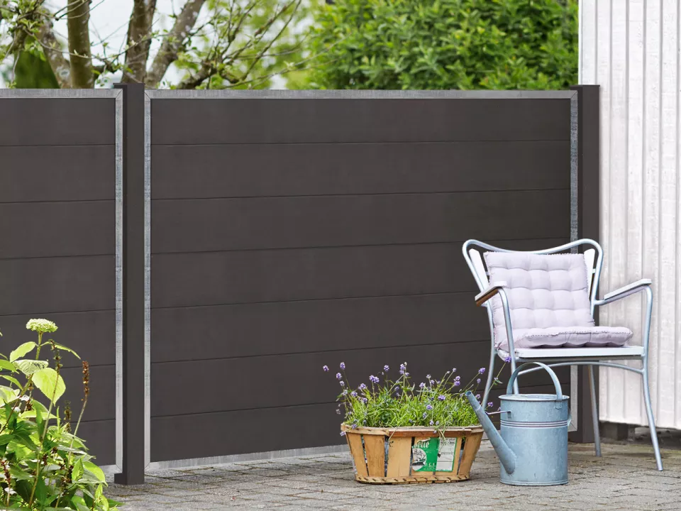 Sichtschutz_Futura_schiefergrau.jpg Sichtschutz_Futura_schiefergrau.jpg