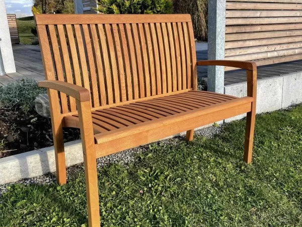 ravenna_bank-2er.jpg ravenna_bank-2er.jpg